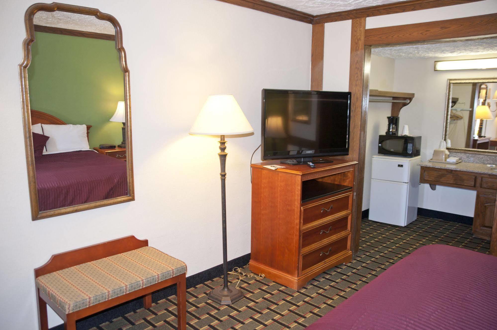 Victorian Inn & Suites Nacogdoches Luaran gambar