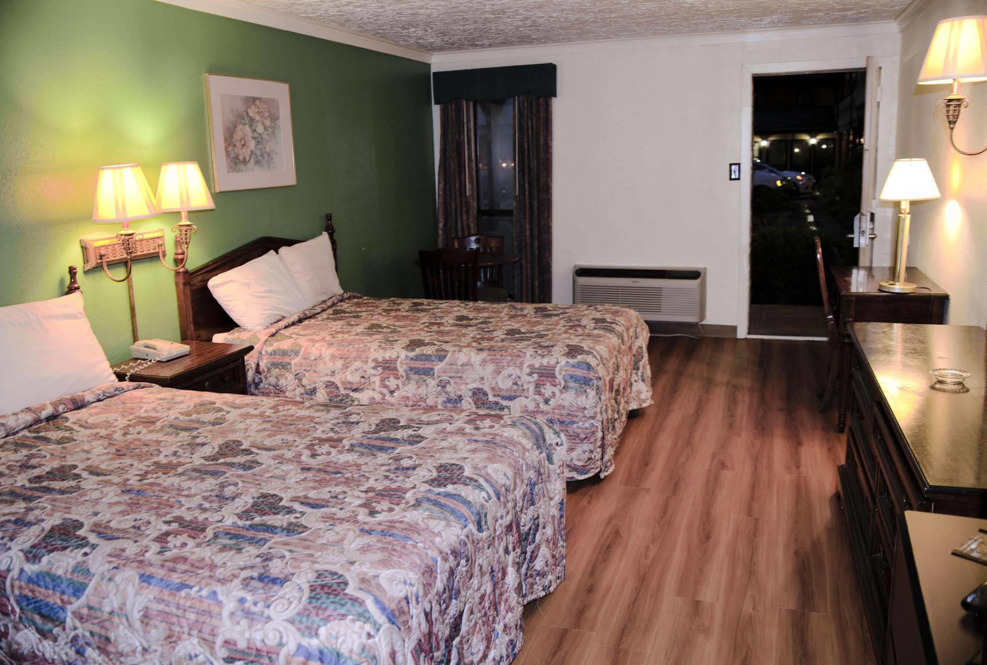 Victorian Inn & Suites Nacogdoches Luaran gambar